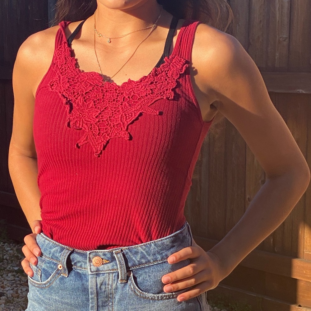 xs - hollister tank top ❤️